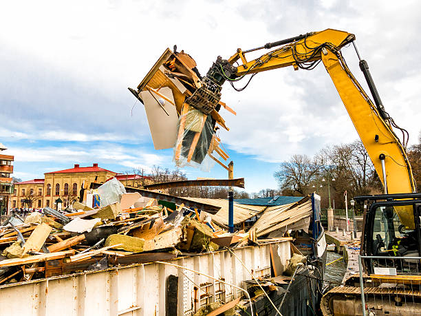 Best Estate Cleanout Services  in Swansboro, NC